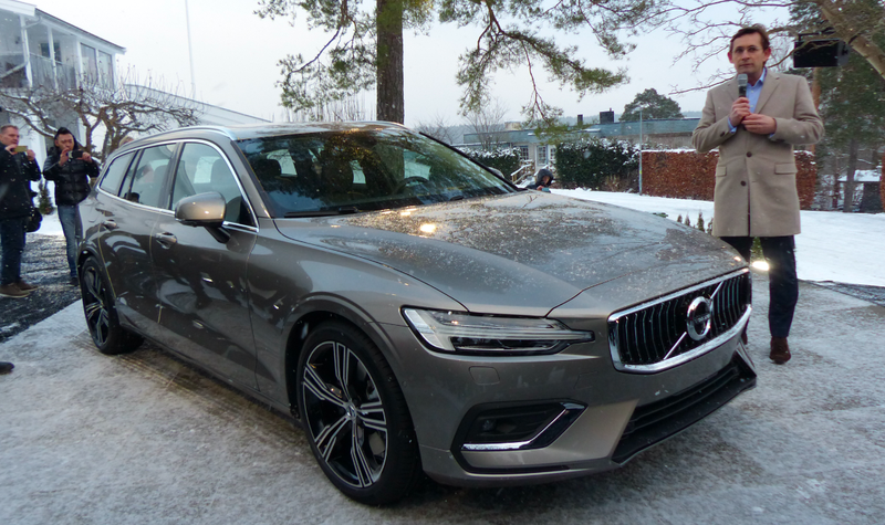 Illustration for article titled The 2019 Volvo V60 Is A Gorgeous 390 Horsepower Hybrid Wagon